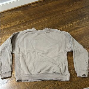 Lululemon Chill On Pullover in Carbon Dust - Size 12